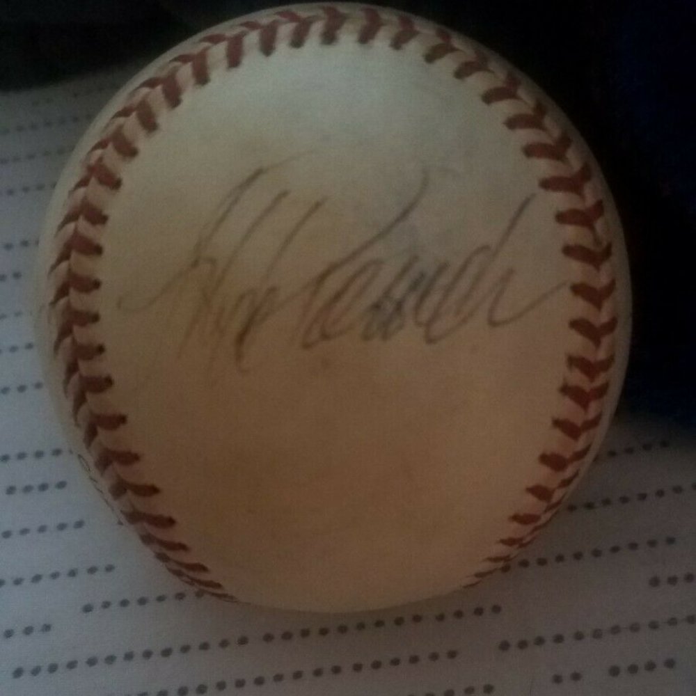 NY YANKEES Autographed baseball Multi Signatures